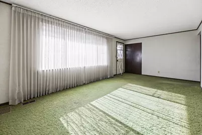 339 E Main St, Grantsville, UT 84029 - Photo 5