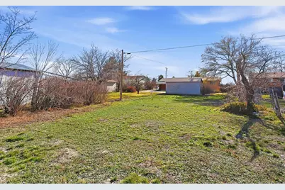 339 E Main St, Grantsville, UT 84029 - Photo 31