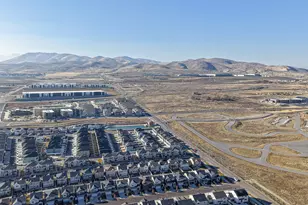 2647 N Wallace Way, Lehi, UT 84048 - Photo 37