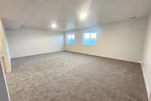 686 S 3500 W, West Weber, UT 84401 - Photo 17