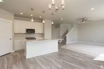 1888 W 950 N #3, Farmington, UT 84025 - Photo 9