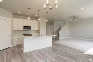 1888 W 950 N, Farmington, UT 84025 - Photo 9