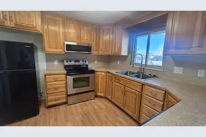 1123 N 800 W, Orem, UT 84057 - Photo 7