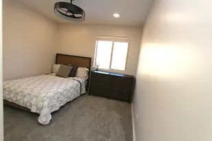 1887 E Chimney Stone Rd, Draper (UT Cnty), UT 84020 - Photo 21