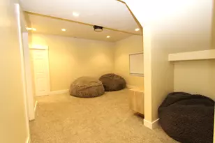 1887 E Chimney Stone Rd, Draper (UT Cnty), UT 84020 - Photo 23