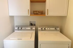 1887 E Chimney Stone Rd, Draper (UT Cnty), UT 84020 - Photo 17