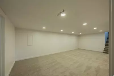 6871 W 3500 S, West Valley, UT 84128 - Photo 37