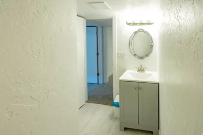 6871 W 3500 S, West Valley, UT 84128 - Photo 33