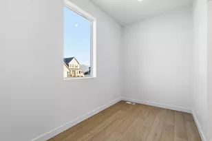 1067 W Fallow Dr, Saratoga Springs, UT 84045 - Photo 13