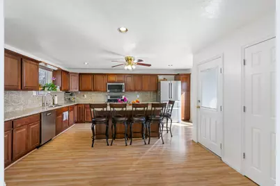 753 S 300 E, Layton, UT 84041 - Photo 11