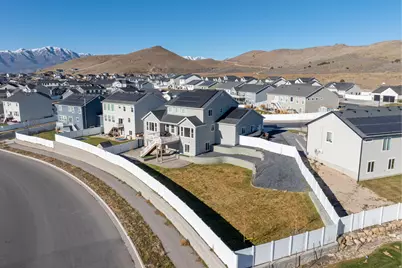3362 E Summer Fallow Dr, Eagle Mountain, UT 84005 - Photo 37