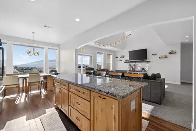 3362 E Summer Fallow Dr, Eagle Mountain, UT 84005 - Photo 9
