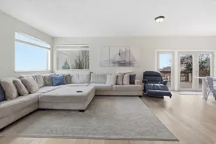 538 W Raspberry Patch Rd, Garden City, UT 84028 - Photo 3