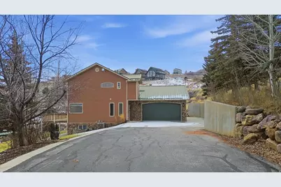 538 W Raspberry Patch Rd, Garden City, UT 84028 - Photo 41