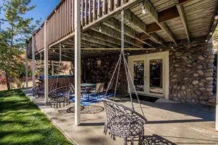 538 W Raspberry Patch Rd, Garden City, UT 84028 - Photo 51