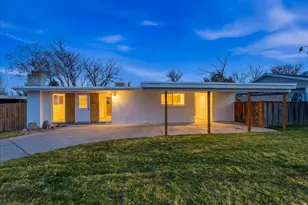 941 E Carnation Dr, Sandy, UT 84094 - Photo 1