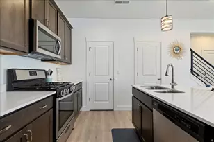 11764 S Leander Dr, South Jordan, UT 84009 - Photo 9