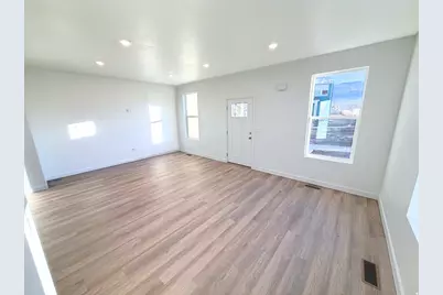 871 S Mathilda Dr #246, Saratoga Springs, UT 84045 - Photo 7