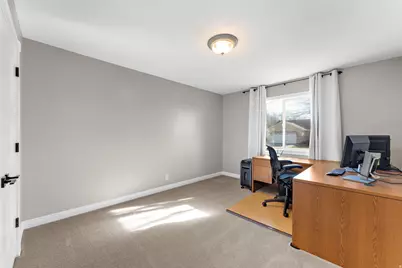 142 W 450 N, Lindon, UT 84042 - Photo 17