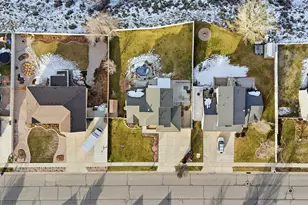 2204 E View Dr, South Weber, UT 84405 - Photo 3