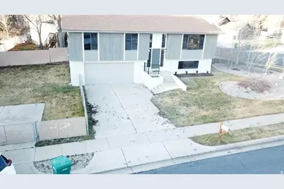 2203 E 1200 N, Layton, UT 84040 - Photo 23