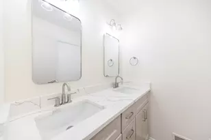 2203 E 1200 N, Layton, UT 84040 - Photo 19