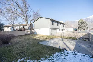 2203 E 1200 N, Layton, UT 84040 - Photo 35