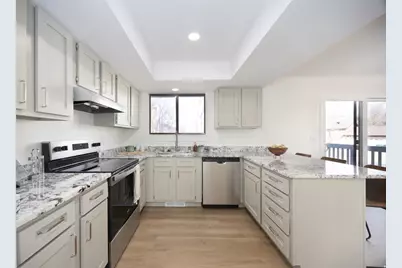 2203 E 1200 N, Layton, UT 84040 - Photo 11