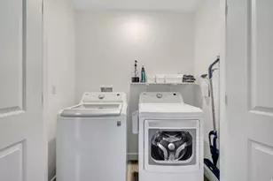 368 N Masthead Ct E, Saratoga Springs, UT 84045 - Photo 19