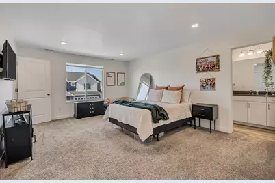 368 N Masthead Ct E, Saratoga Springs, UT 84045 - Photo 11