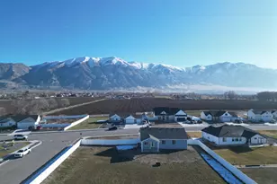 9425 N 4650 W, Elwood, UT 84337 - Photo 3