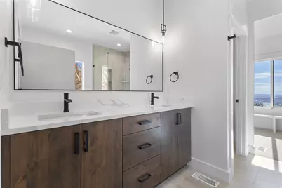 710 E Mountain Road N, North Ogden, UT 84414 - Photo 15