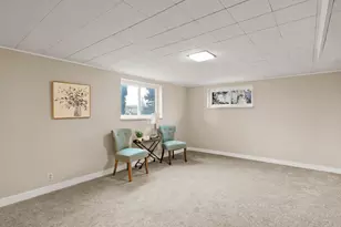 975 E 1050 N, Bountiful, UT 84010 - Photo 7