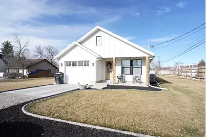 35 E 500 S, Mount Pleasant, UT 84647 - Photo 1