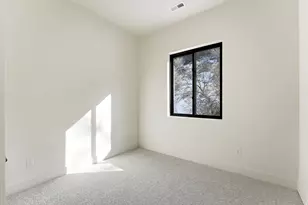 7571 S Prospector Dr E, Cottonwood Heights, UT 84121 - Photo 21