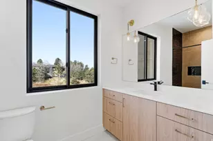 7571 S Prospector Dr E, Cottonwood Heights, UT 84121 - Photo 19