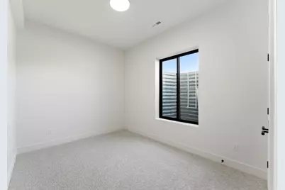 7571 S Prospector Dr E, Cottonwood Heights, UT 84121 - Photo 5