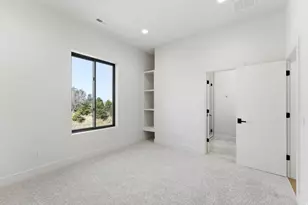 7571 S Prospector Dr E, Cottonwood Heights, UT 84121 - Photo 29