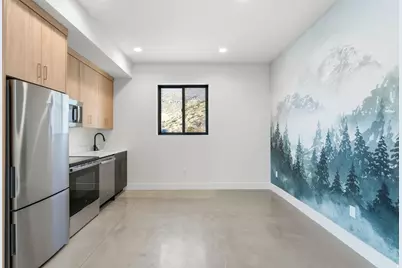 7571 S Prospector Dr E, Cottonwood Heights, UT 84121 - Photo 15