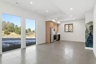 7571 S Prospector Dr E, Cottonwood Heights, UT 84121 - Photo 13