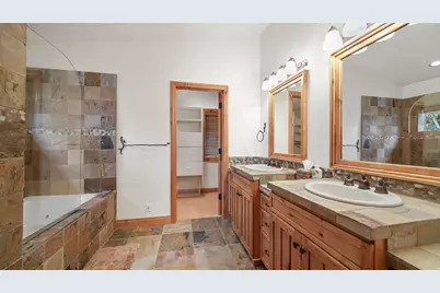 3460 Sun Ridge Dr, Deer Valley, UT 84060 - Photo 23