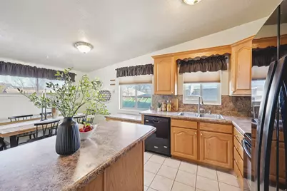 2587 S Vespa Dr, West Valley, UT 84119 - Photo 11