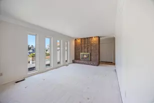 8081 S Beaumont Dr, Sandy, UT 84093 - Photo 15