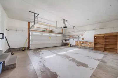 8081 S Beaumont Dr, Sandy, UT 84093 - Photo 35