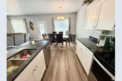 1021 E 1225 S #A, Clearfield, UT 84015 - Photo 9