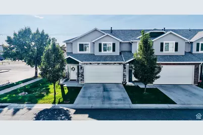 1021 E 1225 S #A, Clearfield, UT 84015 - Photo 3