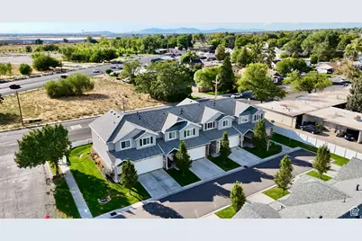 1021 E 1225 S #A, Clearfield, UT 84015 - Photo 5