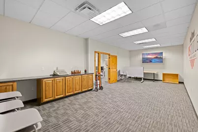 843 N 900 W #305, Orem, UT 84057 - Photo 33