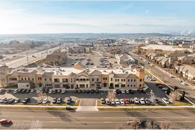 843 N 900 W #305, Orem, UT 84057 - Photo 43