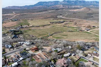 270 N Ash Creek Dr, Toquerville, UT 84774 - Photo 15